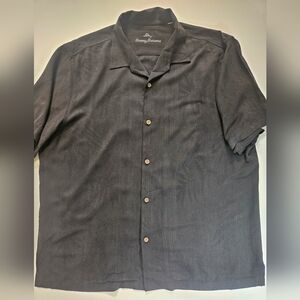 100% Silk Tommy Bahama Mens Button Down Shirt Unsized Black On‎ Black Floral